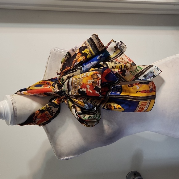 Signals 100 %silk Neck Scarf Colorful Photo Graphic Prints Scarf - Picture 2 of 10